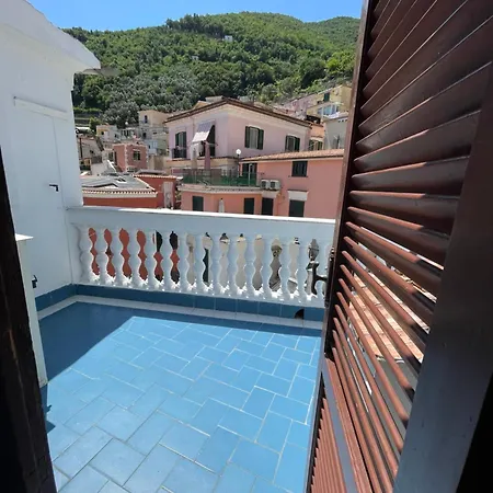 - Diffuso Bed & Breakfast