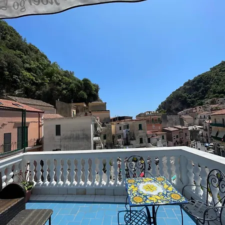 - Diffuso Bed & Breakfast *
